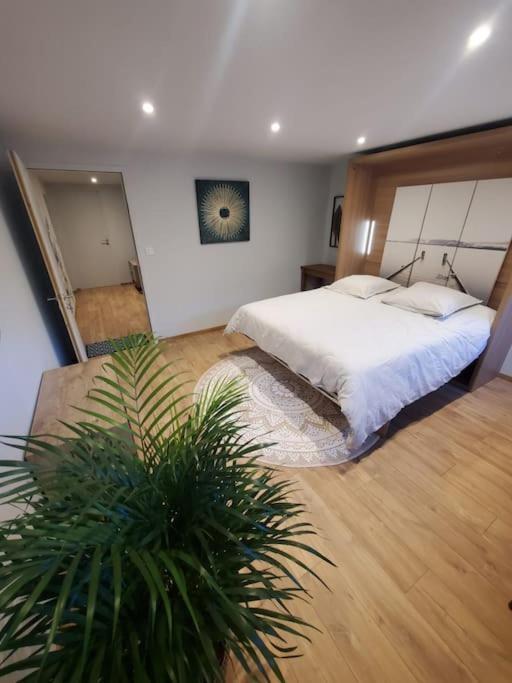 Appartement Sur Le Chemin Du Cens à Orvault Extérieur photo