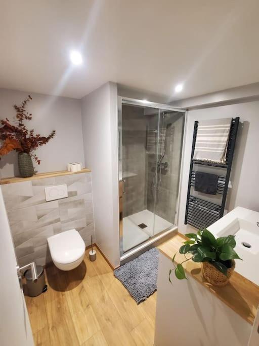 Appartement Sur Le Chemin Du Cens à Orvault Extérieur photo